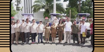 ‎Wabup Vanda Sarundajang Serahkan Alsintan Kementan, Dorong Produktivitas dan Kesejahteraan Petani Minahasa ‎